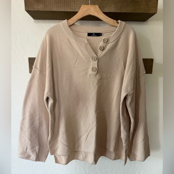 Lillusory|Tan neutral waffle knit sweatshirt with button details,Size XL•••Boho - Picture 2 of 12